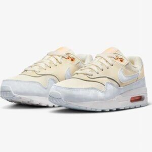 Nike Youth Air Max 1 Pale Ivory/Football Grey Fashion Sneakers Size 3.5 Youth